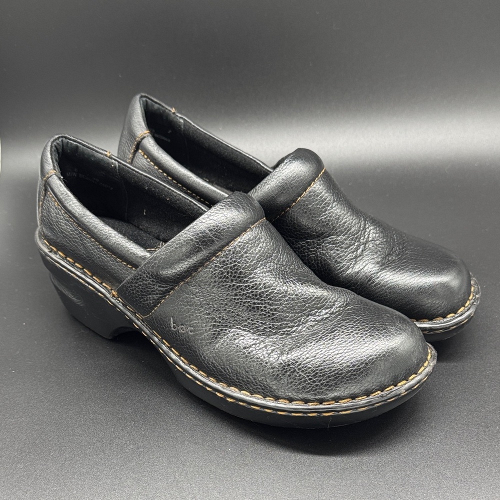 boc By Born Black Leather Clogs with Contrast Stitching Sz 8